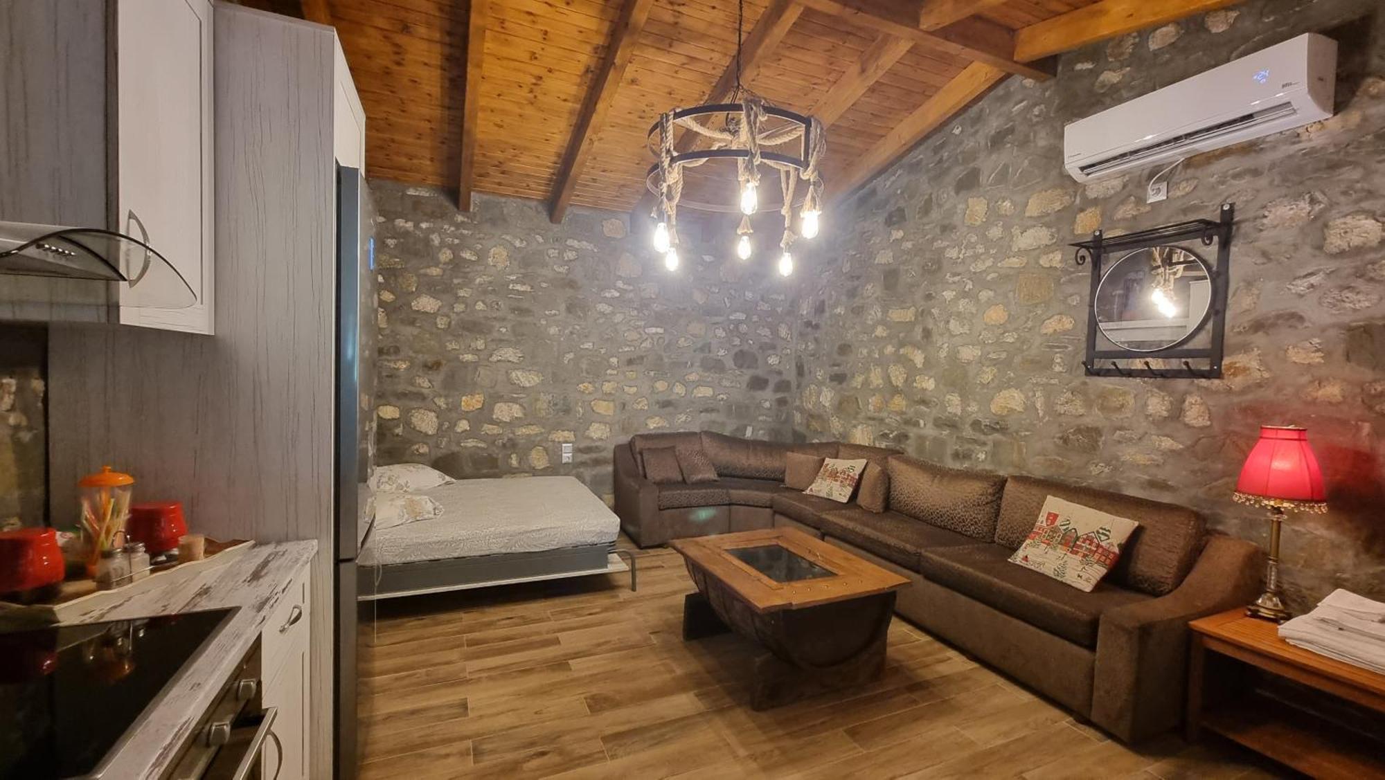 House With Big Garden And Barbeque In Nature Vourgareli Exterior foto